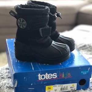 Barely Used Toddler Snow Boots